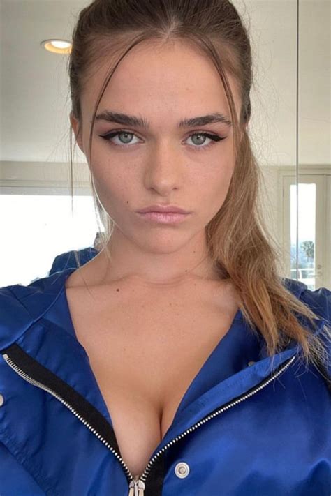 Michelle_barbelle onlyfans meg leaks Telegram channel preview