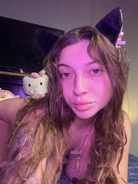Mishelleyboo reddit nude photos leaked Telegram channel preview