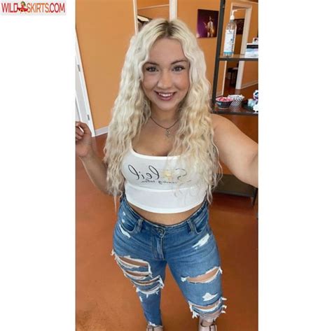 OnlyFans content preview on domain