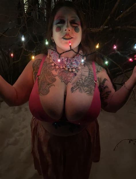 Onlydana fans dump Telegram channel preview