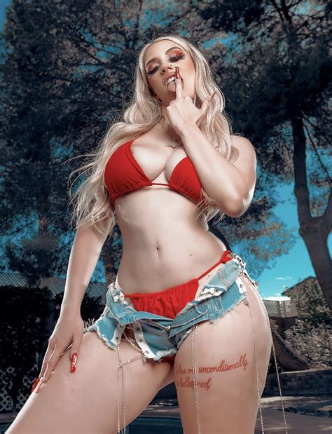 Pawg emily dak onlyfan gb Telegram channel preview