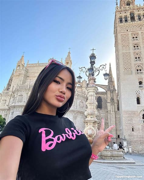 OnlyFans content preview on domain