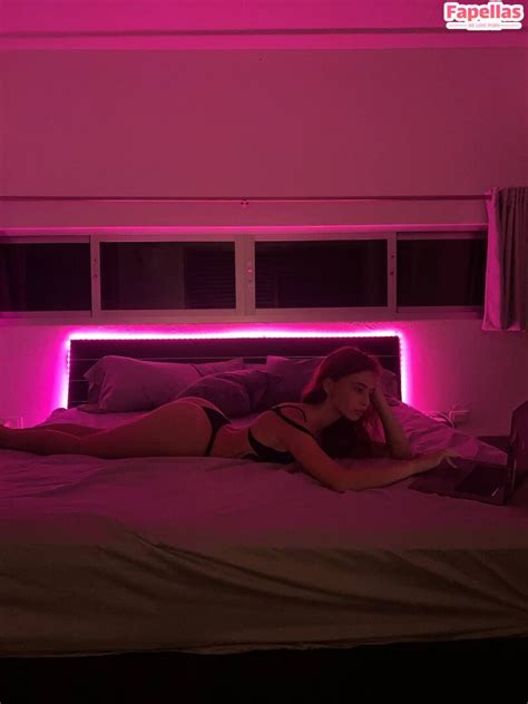 Renatarrii onlyfans lean nude Telegram channel preview