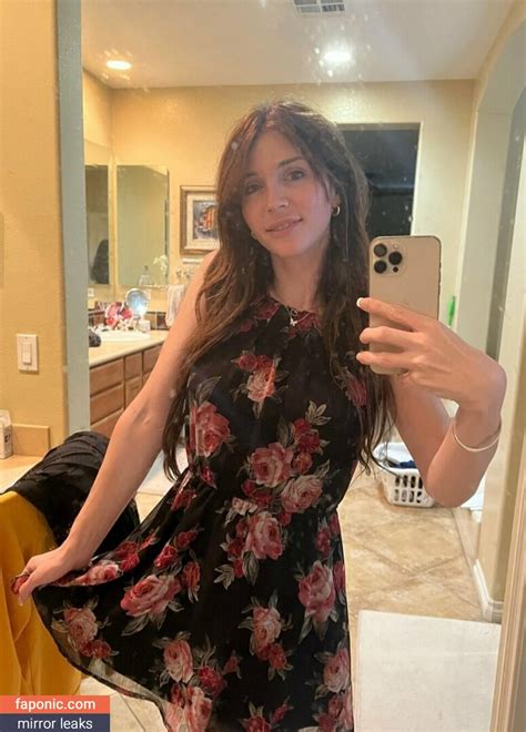 Sarahhillsvip onlyfans fans exposed Telegram channel preview