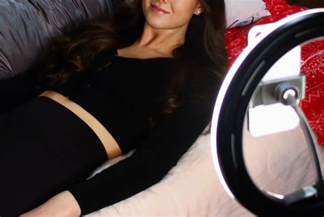 OnlyFans content preview on domain