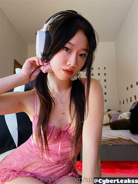 OnlyFans content preview on domain
