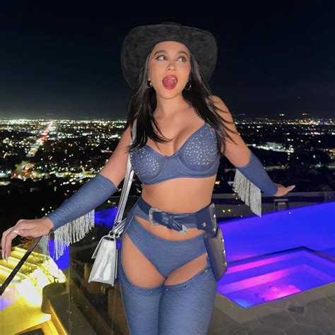 OnlyFans content preview on domain