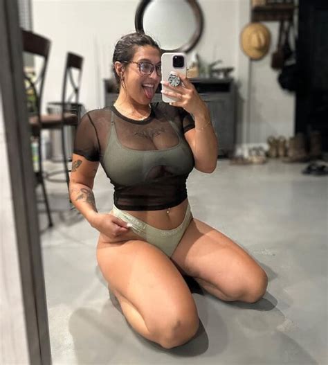Tati evans nude photoshoot Telegram channel preview