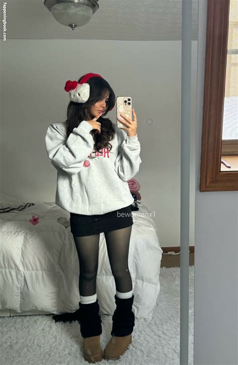 Theathenafoxxx nude onlyfans set Telegram preview