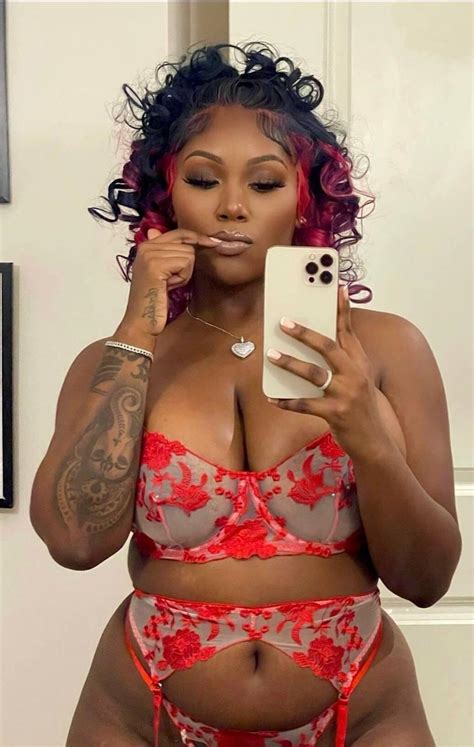 Thickymikyy nudeex onlyfans Telegram channel preview