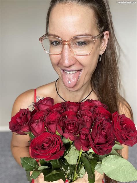 Trishaslife onlyfans nude pics Telegram channel preview