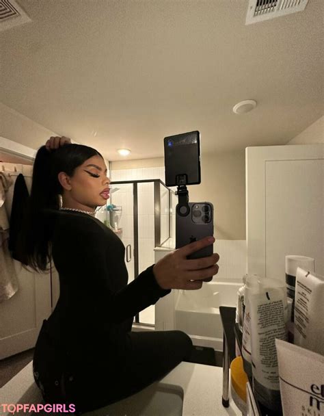 Urplaybunnyy onlyfan leak Telegram preview