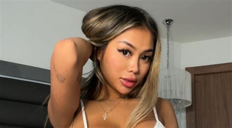 OnlyFans content preview on domain
