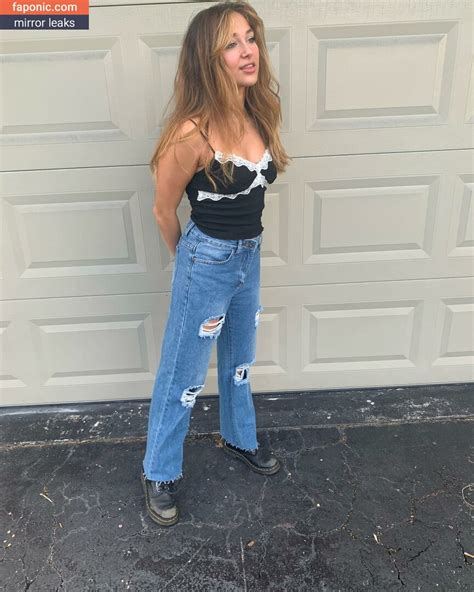 OnlyFans content preview on domain