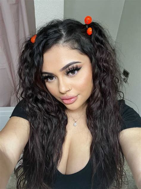 OnlyFans content preview on domain