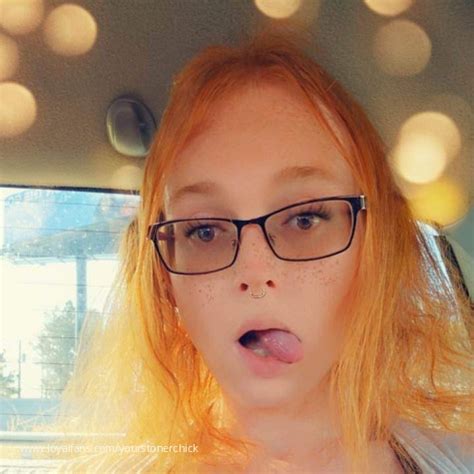 Yourstonerchick onlyfans leakk Telegram channel preview