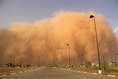 Dust storm