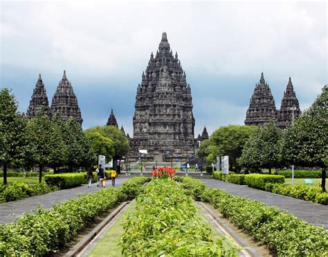 Candi Prambanan