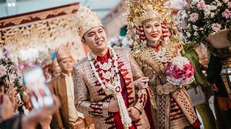 Tahap awal pernikahan di Indonesia