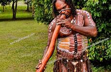 aboriginal didgeridoo body australia painting man queensland playing traditional natives tjapukai bwi agefotostock stock