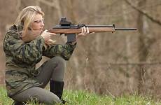 guns rifle female shooters vepr shooter tribute militares enemy belas tactical dangerous