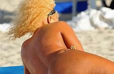 candid booty ass beach phat tumblr asses round pawgs ebony pawg week shesfreaky bubble naked crack favorites report group sexdicted