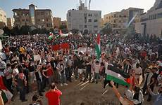 protesters amman israeli gaza border palestinians gathered jordanian embassy agence presse mazraawi khalil