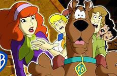 daphne scooby doo kidnapped gets kids wb