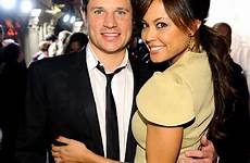 vanessa lachey minnillo nick celebrity weddings vows swapped couples which year