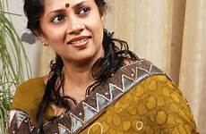 aunty mallu ramakrishnan lakshmi old south hot actress latest stills tamil indian picsphotos wallpapers saree telugu shoot india back sexy