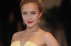 hayden panettiere hot correspondents dinner bares actress house dress huffpost backless