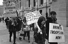 vietnam war anti protests protest protesters against march peace american bill ingraham ap choose board saigon