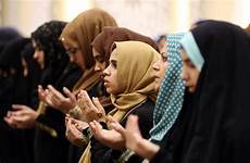 al eid adha pray women ul girls iraq iraqi first during ap prayer namaz story yours international celebrated around baghdad