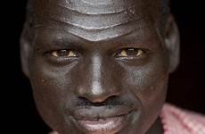 nuer sudanese ethiopian tribes tribe patterns africa men people scarification tattoos their african man lines gaar thorns east facial dailymail