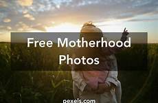 motherhood pexels