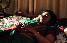 bed hot scene scenes saree sona nair movie tamil romantic bedroom bollywood green movies actress indian son