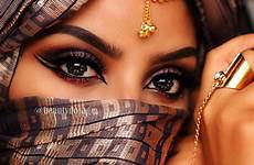 arabic seductive araba maquillage yeux glamorous maquiagem estética colori ragazza beauties umar árabe eyeliner