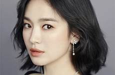 song hye kyo chaumet divorce look necklace returns first thailand ki joong dots without jewellery campaign ends romance real life