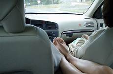 hitchhike hitchhiker ride feet getting step guide