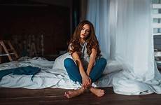 barefoot jeans sitting women brunette legs crossed denim wallpaper looking grey shirt viewer wallhaven cc wallhere