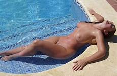 tumblr buckingham janey killerkurves nude hourglass pool