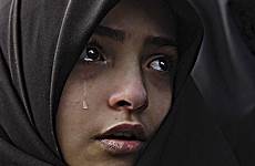 crying menangis tears judges palestina allah mengenai bijak arab ka concubine perampas suami jangan soo because zulam afghan speak consider