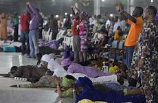 ghana worshippers pentecostal lagos nigerians nigerian governments pastors revival charismatic clamping movement