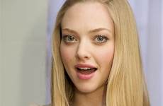 amanda seyfried actresses digitalminx michelle actress fanpop wallpapers lovelace photocall premiere call skin theplace2 choose board next film