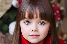 thylane blondeau anastasia knyazeva mooiste wereld meisje russe zesjarige ladepeche decouvrez poser complet visitez