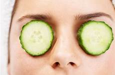 eye eyes bags cucumbers puffy cucumber dark remove beauty leftovers dinner diy use woman skin rid reducing effective swelling indeed