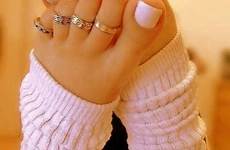 feet perfect toes foot fetish polish nail toenail toe pretty tumblr looking rings cute sexy nails heels color nice woman