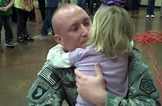 soldier daughter surprises school