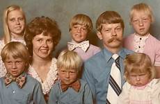 family awkward 1980s were families only archive weird years mom posting help izismile deprived sleep extremely others acidcow useless sad