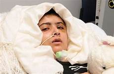 malala talibans remet victime blessures yousafzai tête attaque